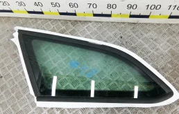 Стекло кузова боковое заднее левое 1787063 FORD FOCUS 3 (2011-0000) 2012 1.6  КПП 5ст.