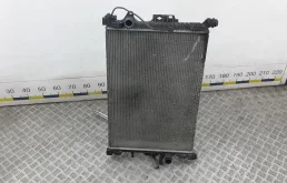 Радиатор системы охлаждения CV618005TB,31368362,30792221,1805529,6G918005AD,1773041,LR000583,LR039623,31368059,30792220,6G918005AC,6G918005AB,LR006714,31368060,31368299,1493771,31261105,1778037,36002413,30748550,36000105,1377541,31368361,6G918005FD,1778038,31368082,LR002641,36002451,LR006715,LR039530,6G918005FC,1433321,6G918005FB,36000106,1493774,36002414 LAND ROVER FREELANDER 2 (2006-2011) 2010 2.2 D TD4 КПП 6ст.