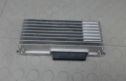 Усилитель музыки 8T0035223AB AUDI A5 1 (2007-2015) 2008 1.8 TFSI КПП 6ст.
