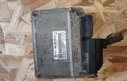 Блок управления двс Audi A3 2006 8PA