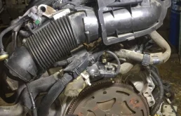 Двигатель без навесного для Citroen Berlingo 2014 года на фотографиях