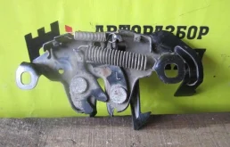 Замок капота Nissan Primera 65601AU800 P12