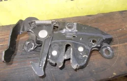 Замок капота Nissan Tiida 65601EL00C C11