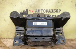 Подушка двигателя Volkswagen Golf 5Q0199555R 7, левая
