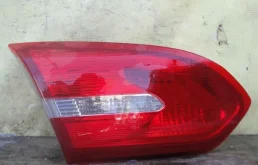 Фонарь внутренний Ford Focus 1904742 3, правый