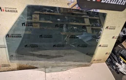 Стекло двери Audi Q3 8U0845206, заднее правое