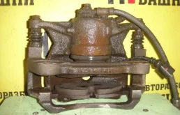 Суппорт Volkswagen Golf 8V0615124 7, передний правый