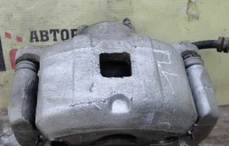 Суппорт Mitsubishi Outlander 4605A861 GF 4B12, передний левый