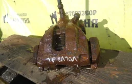 Суппорт тормозной Volvo S60 8251312, задний левый