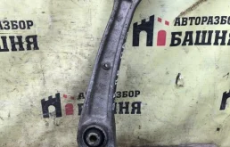 Рычаг подвески Audi Q5 8K0407152C, передний правый