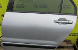Стекло Mitsubishi Lancer MR525741 CS5A 4G18, заднее левое