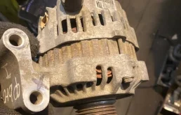 Генератор Ford Fusion 1592234 CBK