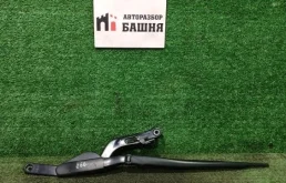 Поводок стеклоочистителя BMW 7 2003 61617208692 E66, правый