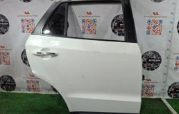 Дверь задняя правая Hyundai Santa Fe 2009 770042B030 CM D4EA