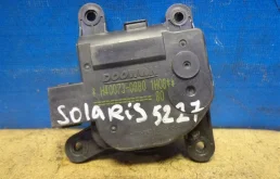 Моторчик заслонки отопителя Hyundai Solaris 2012 971571JAA0 RB G4FA