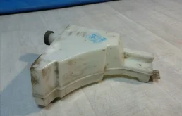 Бачок расширительный Nissan Tiida 2010 21710ED000 C11 1.6 HR16DE