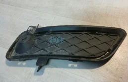 Решетка в бампер BMW X3 2010-2017 51117249596 F25, правая
