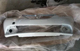 Бампер Renault Logan 2 2014- 620228143R L8, передний