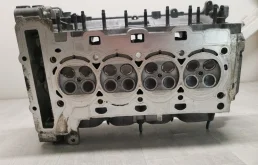 Головка блока цилиндров Citroen C3 Picasso 2012 0200GV EP6