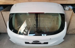 Дверь багажника Ford Focus 3 1838957