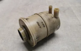 Бачок гидроусилителя Renault Duster 491803558R