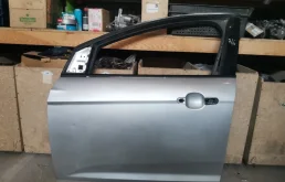 Дверь Ford Focus 3 1810218, передняя левая