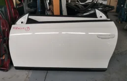 Дверь Volkswagen Scirocco 1K8831055F, передняя левая