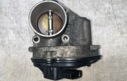 Заслонка дроссельная Ford Fusion 2008 1505642 CBK