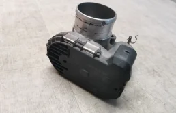 Заслонка дроссельная Ford Focus 3 1751015