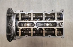 Головка блока цилиндров Ford Fiesta 1481576 1.6