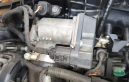 Заслонка дроссельная Volkswagen Tiguan 2009 06F133062J CAW
