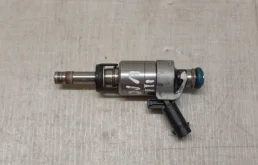 Форсунка топливная Volkswagen Passat 06H906036H B7 CDA