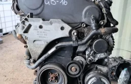 Двигатель AUDI A3 2009 03L100034F CBAB