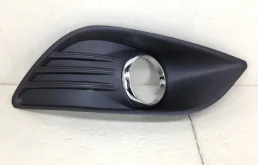 ОПРАВА ПРОТИВОТУМАННОЙ ФАРЫ Ford Focus 2008-2010 STFDA5219A1 2, передняя правая