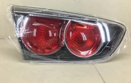 ВСТАВКА БАГАЖНИКА Mitsubishi Lancer 2007-2017 ST2141324L3LD2UE X, задняя левая