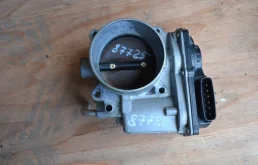 ЗАСЛОНКА ДРОССЕЛЬНАЯ Toyota Crown 1999-2008 2203031020 S180 4GR-FSE