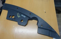 ЗАЩИТА ЗАМКА КАПОТА Nissan Murano 2007-2010 625801AA0A Z51 VQ35, передняя правая