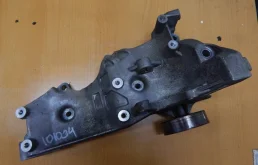 Кронштейн генератора Audi A4 2004-2009 06D903141G B7 BGB