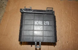 Короб аккумулятора Volkswagen Tiguan 2007-2011 3C0915336A 1 CAWA, правый