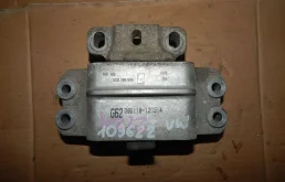 Подушка двигателя Volkswagen Passat 2005-2010 3C0199555Q B6 BZB, левая