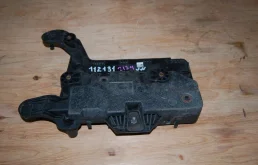 ПЛОЩАДКА ПОД АККУМУЛЯТОР Volkswagen Passat 2005-2010 1K0915333D B6 BZB