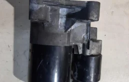 Стартер Renault Laguna 8200186148 2 2.0 F4R
