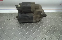 Стартер Renault Laguna 8200186144 2 2.0 F4R