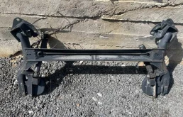Балка задняя Renault Kangoo 2008-2013 555113267R 2