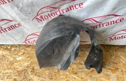 Подкрылок Nissan Note 2006-2013 767489U00A E11, задний правый