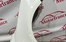 Крыло Opel Astra 2012 13390003 J, переднее правое