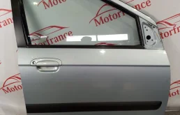 Дверь Hyundai Getz 2007 760041C020 1, передняя правая