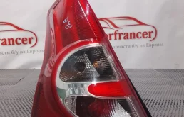Фонарь задний Renault Sandero 2009 8200734825 1, левый