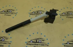 Тяга замка капота Ford Focus 2 1355231