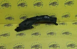 Воздухозаборник Ford Focus 3 AV619E635BD